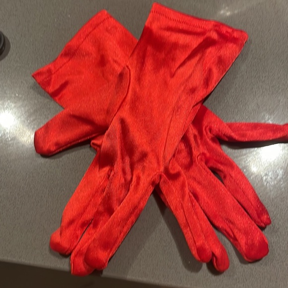 Cruella 101 Dalmatians Halloween Costume 1X - Picture 7 of 9